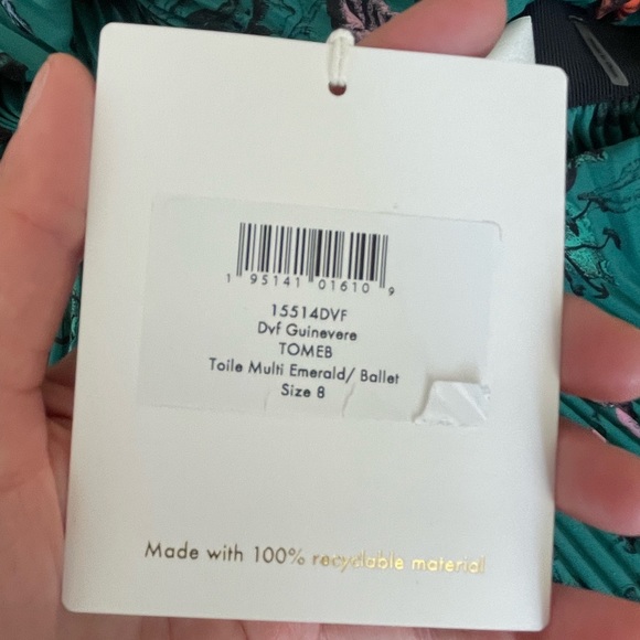 Diane Von Furstenberg skirt - Picture 6 of 6